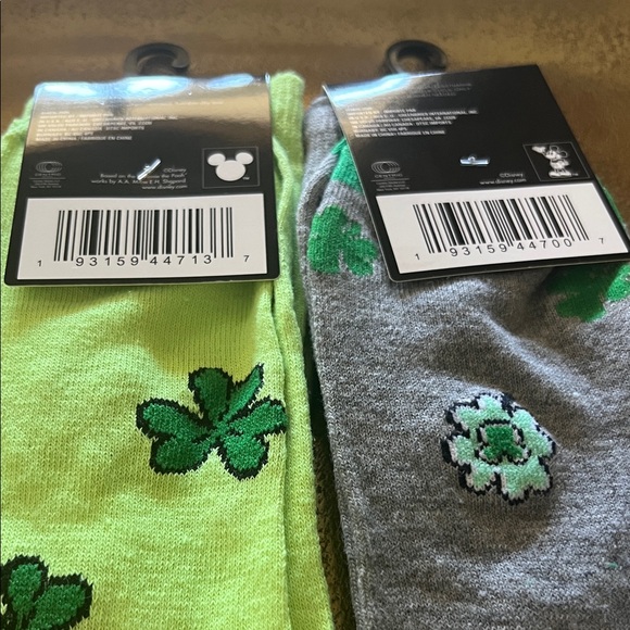 #1350**Disney Men's Lucky Green and Gray Socks - Picture 3 of 3